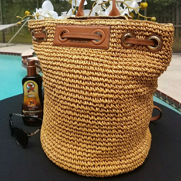 michael kors straw backpack